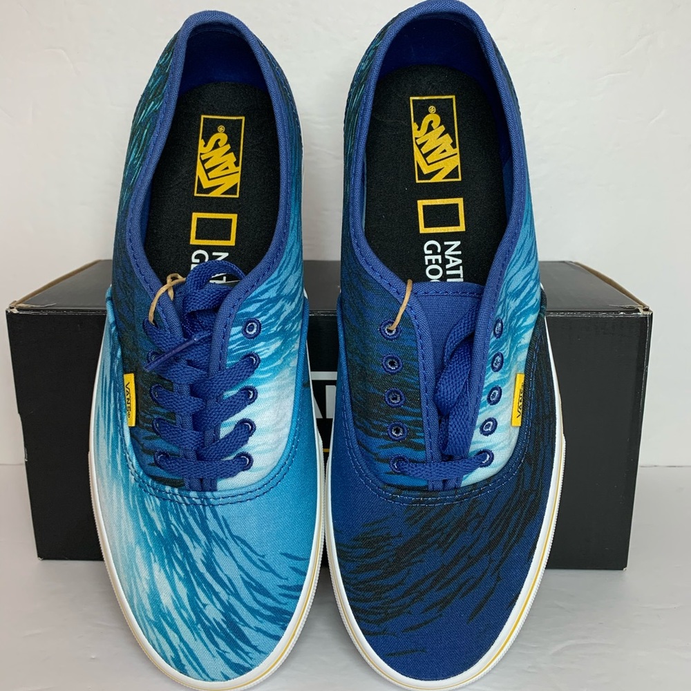Authentic - Picture 3 of 12
